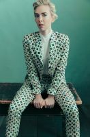 2cef960b-745a-4809-8ea9-a3d0561c5a50-vanessa-kirby_0565-1-v3-v4.jpg