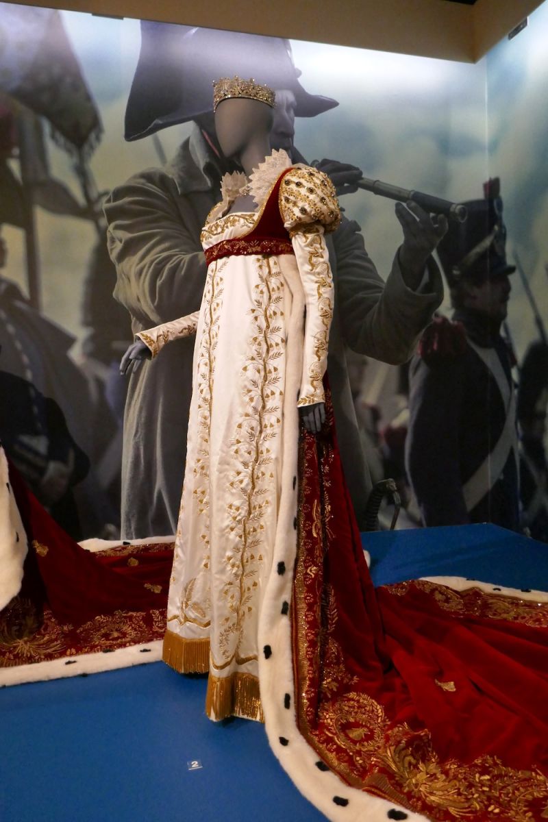 Click to view full size image
==============
Vanessa_Kirby_Napoleon_movie_costume.jpeg Vanessa_Kirby_Napoleon_movie_costume.jpeg