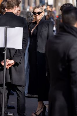 BLU_A104150687.jpg
