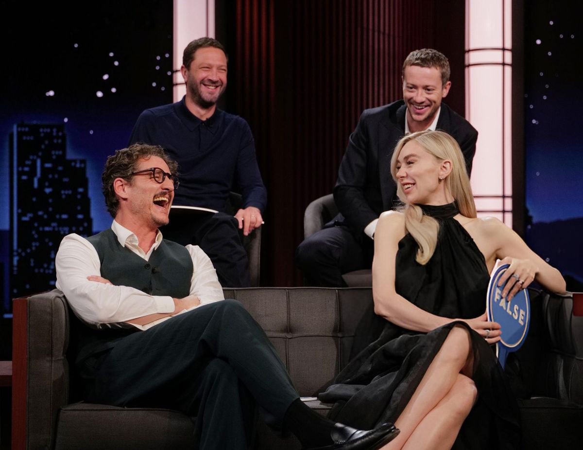 Click to view full size image
==============
jimmykimmellive_28429.jpg jimmykimmellive_28429.jpg